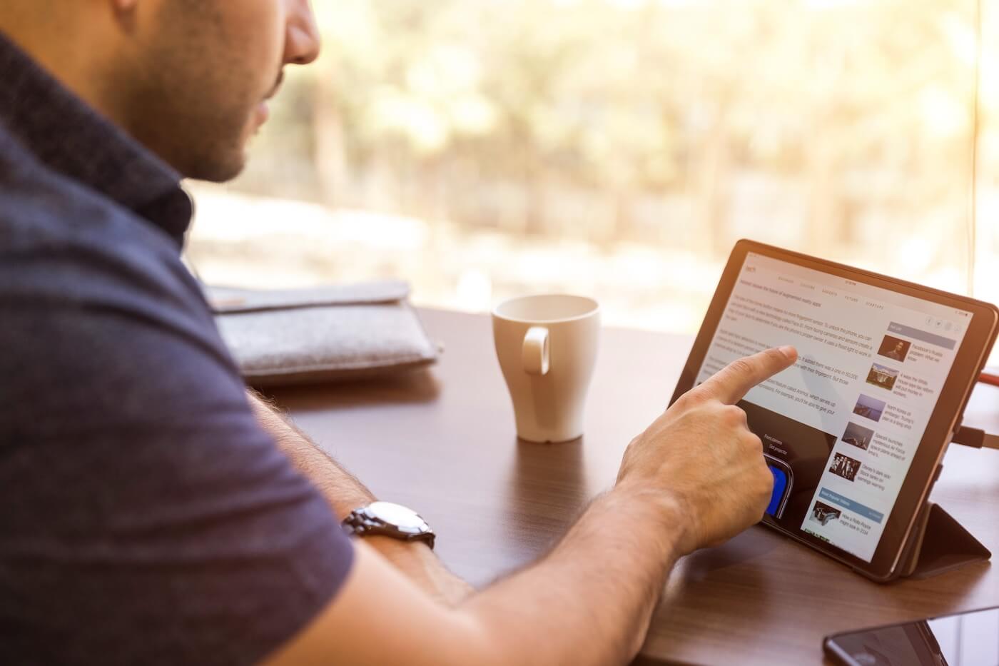 Set up your social ads and begin selling on social media via a tablet