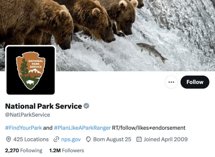 The Twitter bio for the National Park Service includes two hashtags including hashtag Find Your Park and hashtag Plan Like a Park Ranger.